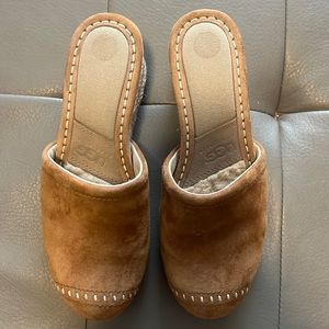 Uggs brand caramel suede mules